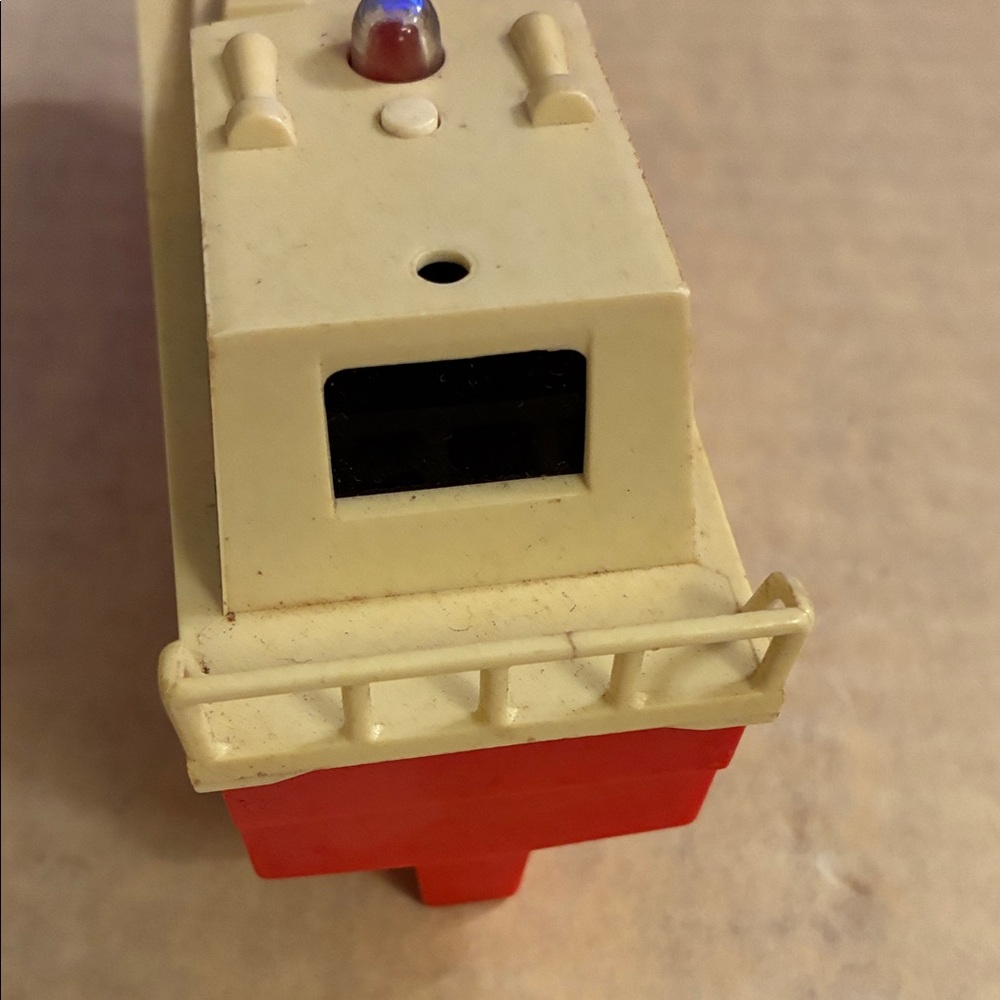 Vintage Majorette Sonic Flasher Coast Guard Boat C225 plastic red white - Picture 7 of 10